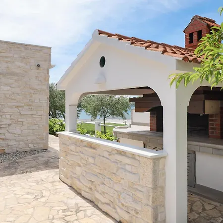 Pet Friendly In With Sauna