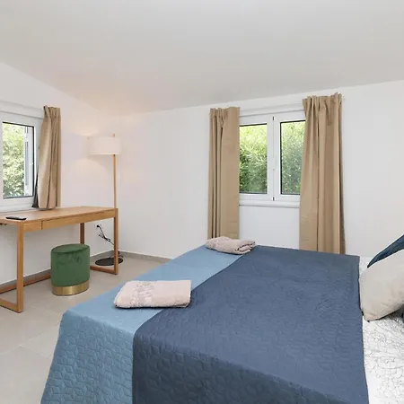 Pet Friendly In With Sauna *