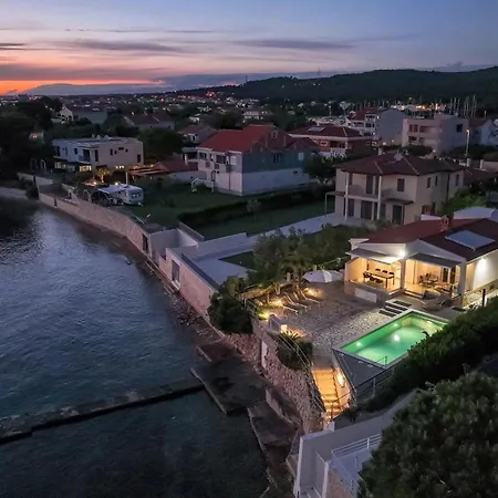 Pet Friendly In With Sauna Casa de Férias Bibinje