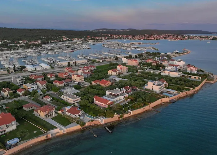 Pet Friendly In With Sauna Holiday home Bibinje