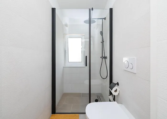 Pet Friendly In With Sauna *